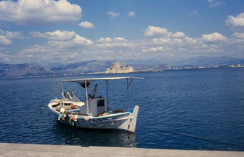 Widok na zameczek w Nafplio